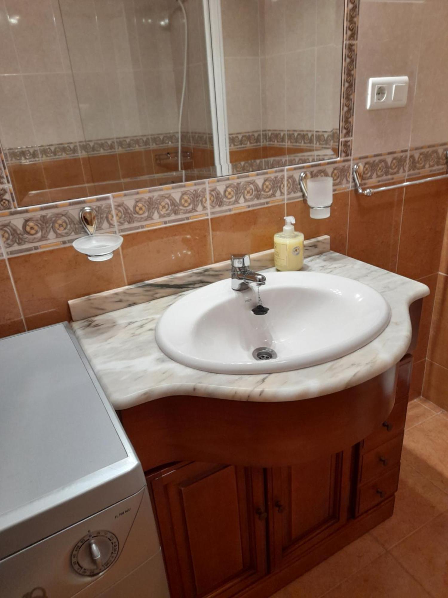 Carmina El Fondon 3 Apartman Onís Kültér fotó